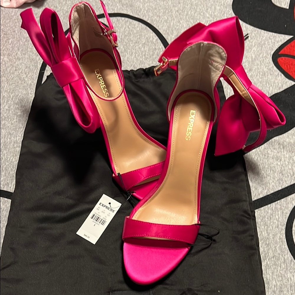 Express Women's Hot Pink Satin Heels